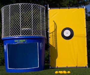 Dunk tank